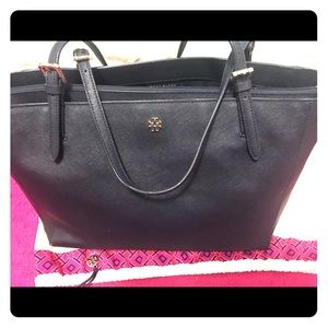 Navy blue excellent condition